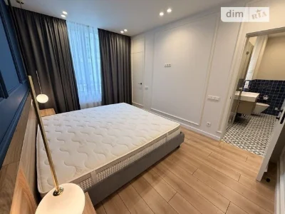 Sale of 3-room apartment 107 sq. m on Salyutna Street 2, building 7 • ID