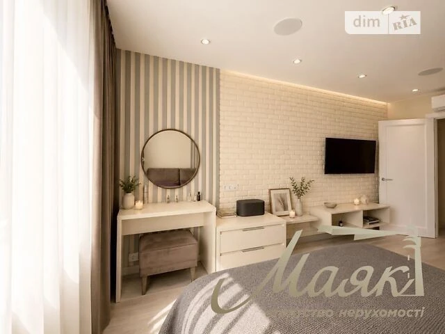 Sale of 1-room apartment 54.4 sq. m. on Yasynuvatskyi 11 • ID