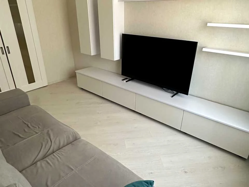 Apartment. Kyiv, Rodiny Glagolyevyh St. (Academician Grekova)