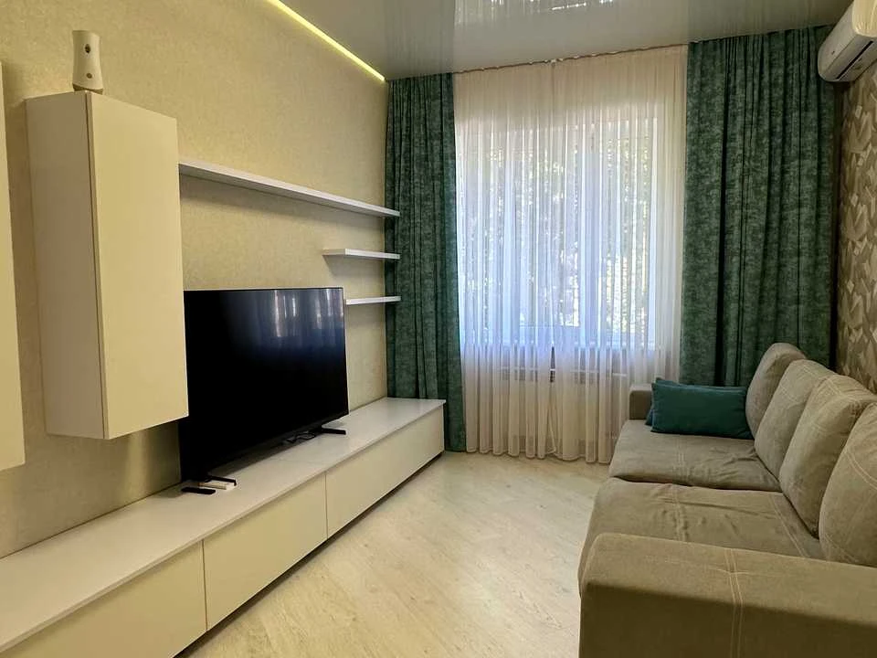 Apartment. Kyiv, Rodiny Glagolyevyh St. (Academician Grekova)