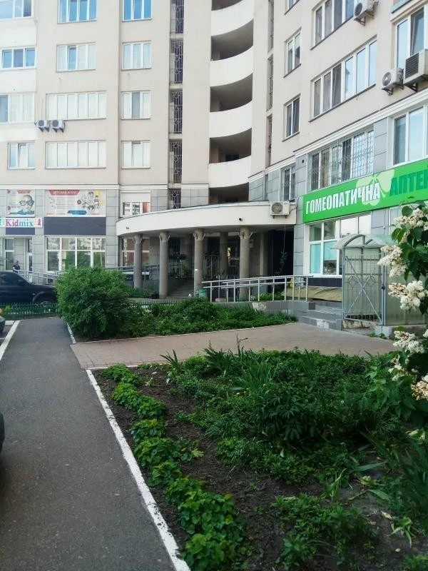 5-room apartment for sale 212 m², Sribnokilska St., 1