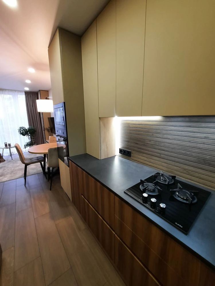 Luxury apartment with expensive renovation! Central Park!