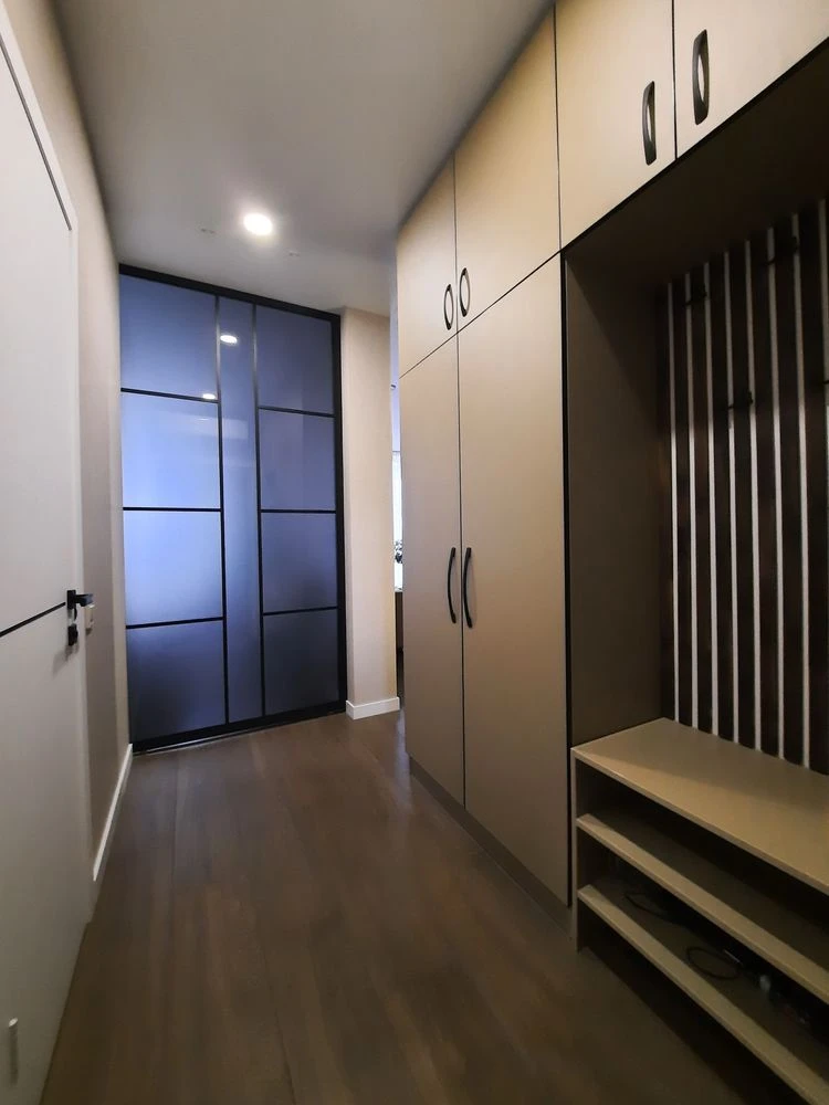 Luxury apartment with expensive renovation! Central Park!