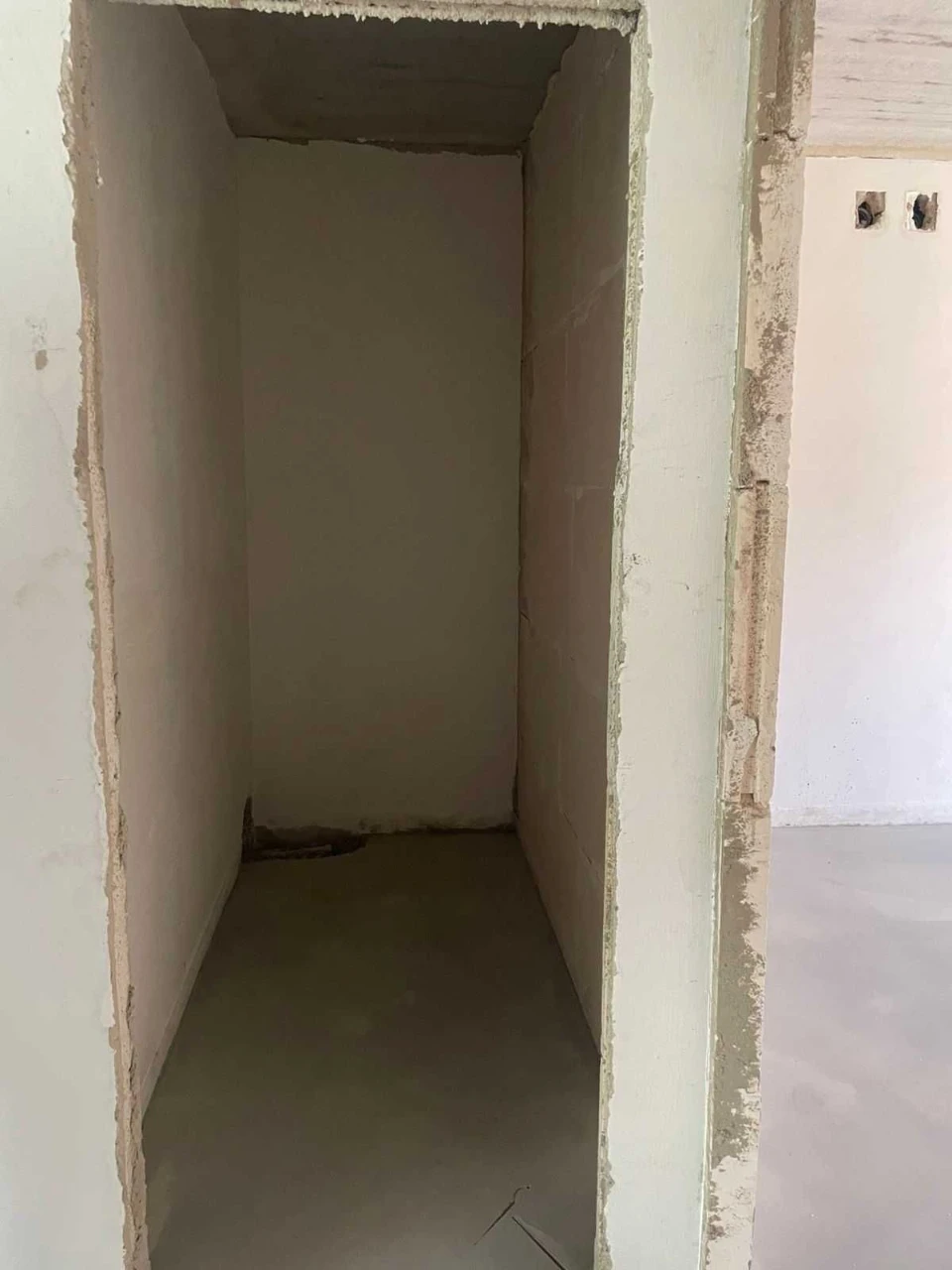 For Sale: 3-bedroom apartment, 85.2 sq.m., in the city of Irpin