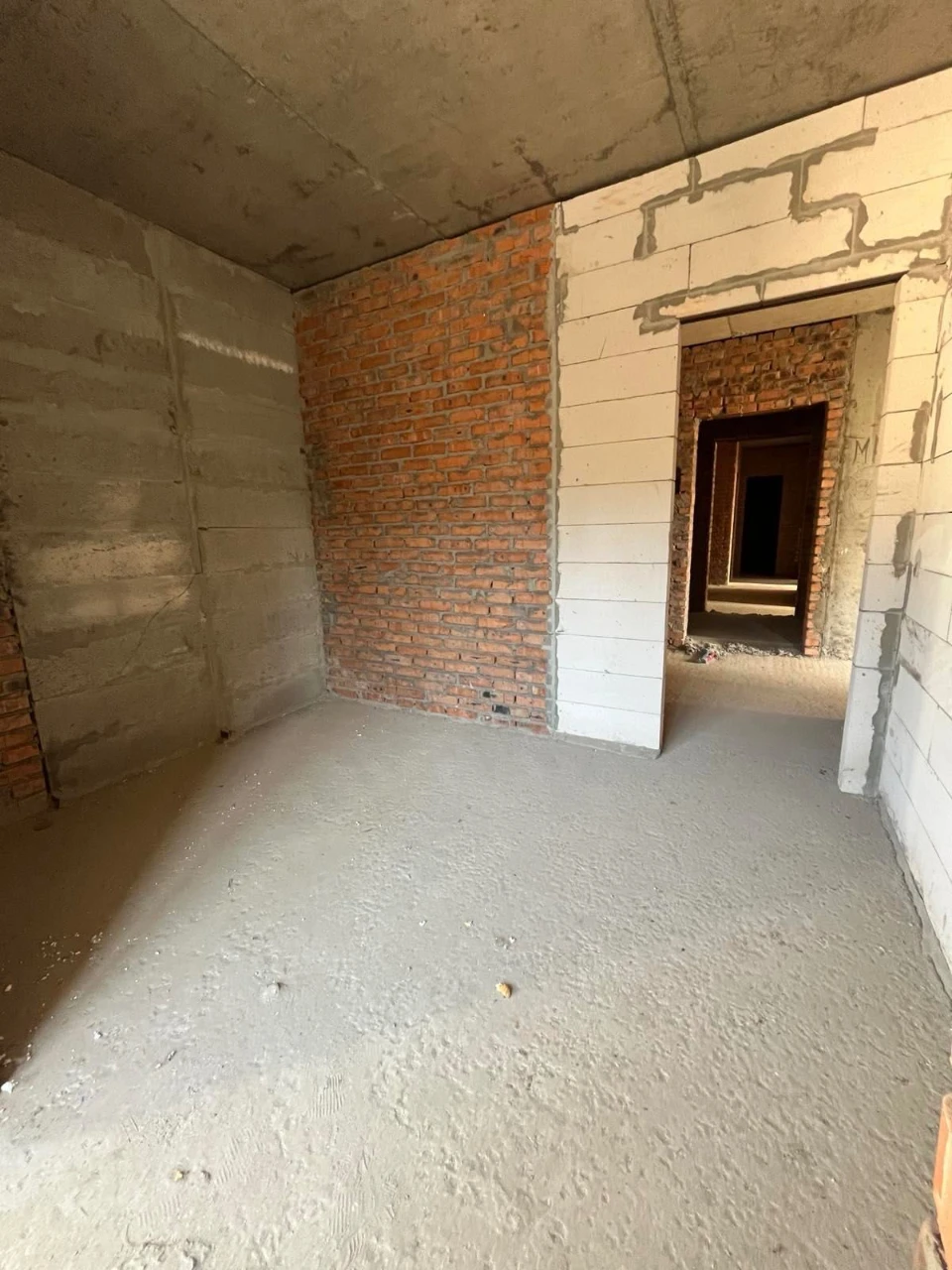 Great deal in a finished house. 2-bedroom, 60 sq m, Irpin