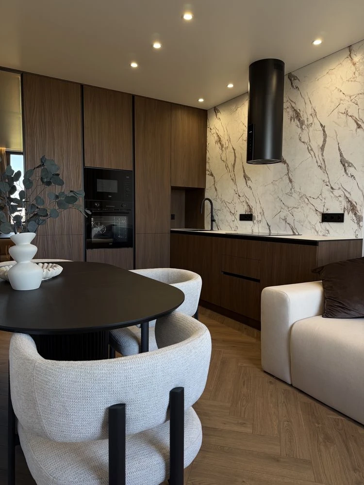 Urgent! 3-bedroom apartment in Irpin; ЖК Centralnyi 2;