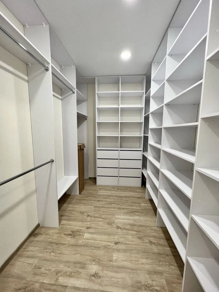 Apartment with individual gas heating! Park! Certificate