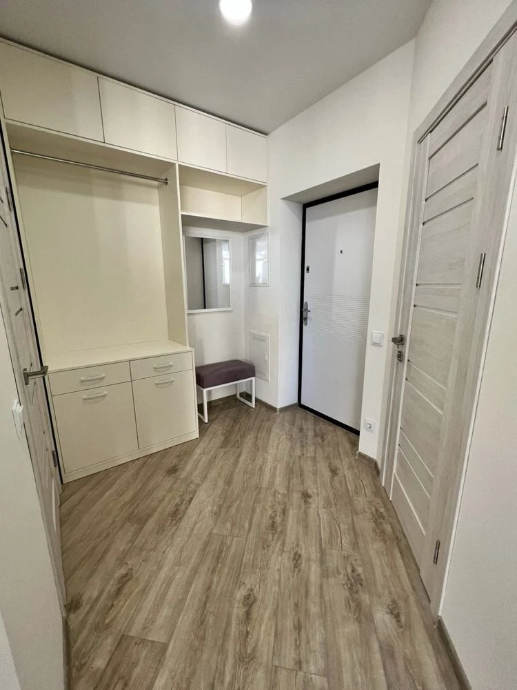 Apartment with individual gas heating! Park! Certificate