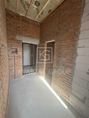 2-комнатная в центре Ирпень 40500