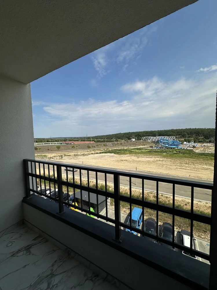 One-bedroom apartment near the waterfront! With gas!