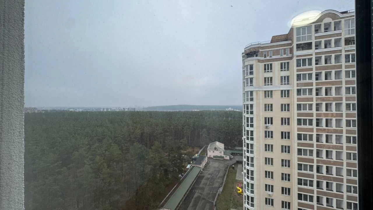 Two-bedroom apartment in Irpin, fully furnished!