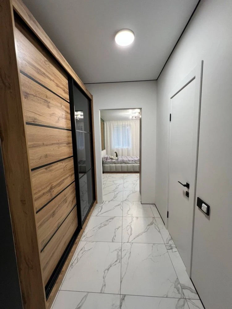 New, fully furnished apartment! Never lived in!