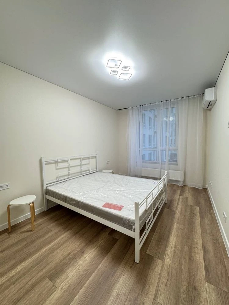 New object! One-bedroom apartment with renovation! House with ge