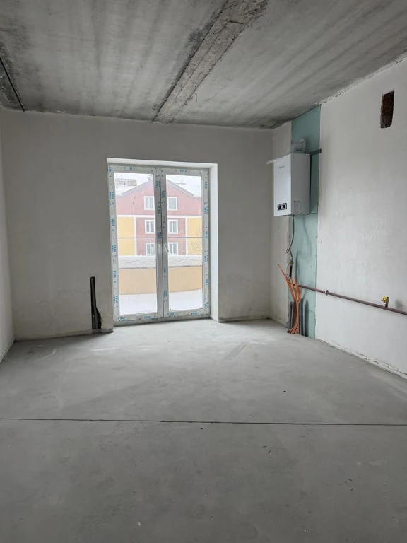 2-room apartment with a large studio kitchen