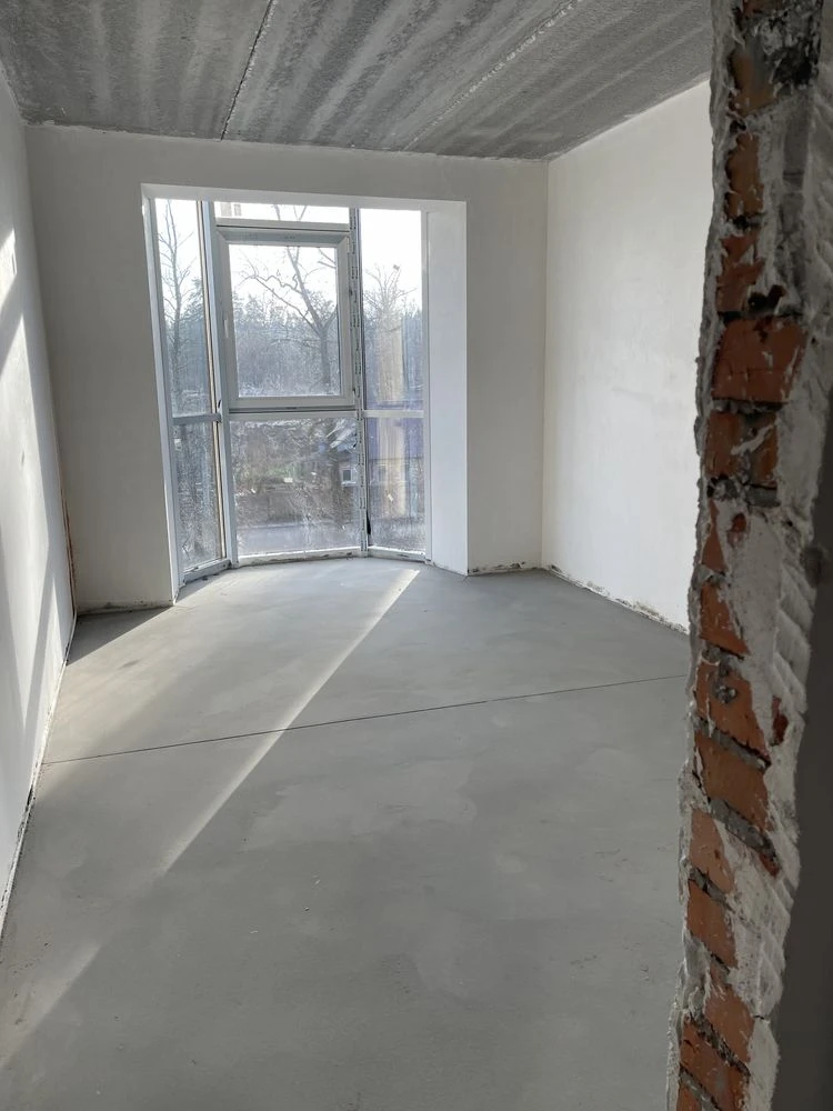 Spacious Two-Bedroom Apartment 72 sq m with a Kitchen of 18 sq m