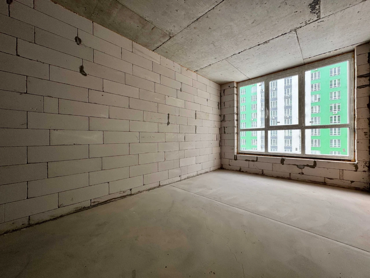 1 room with a wardrobe. Central Park. CityPark residential complex. Irpin. Ukraine.