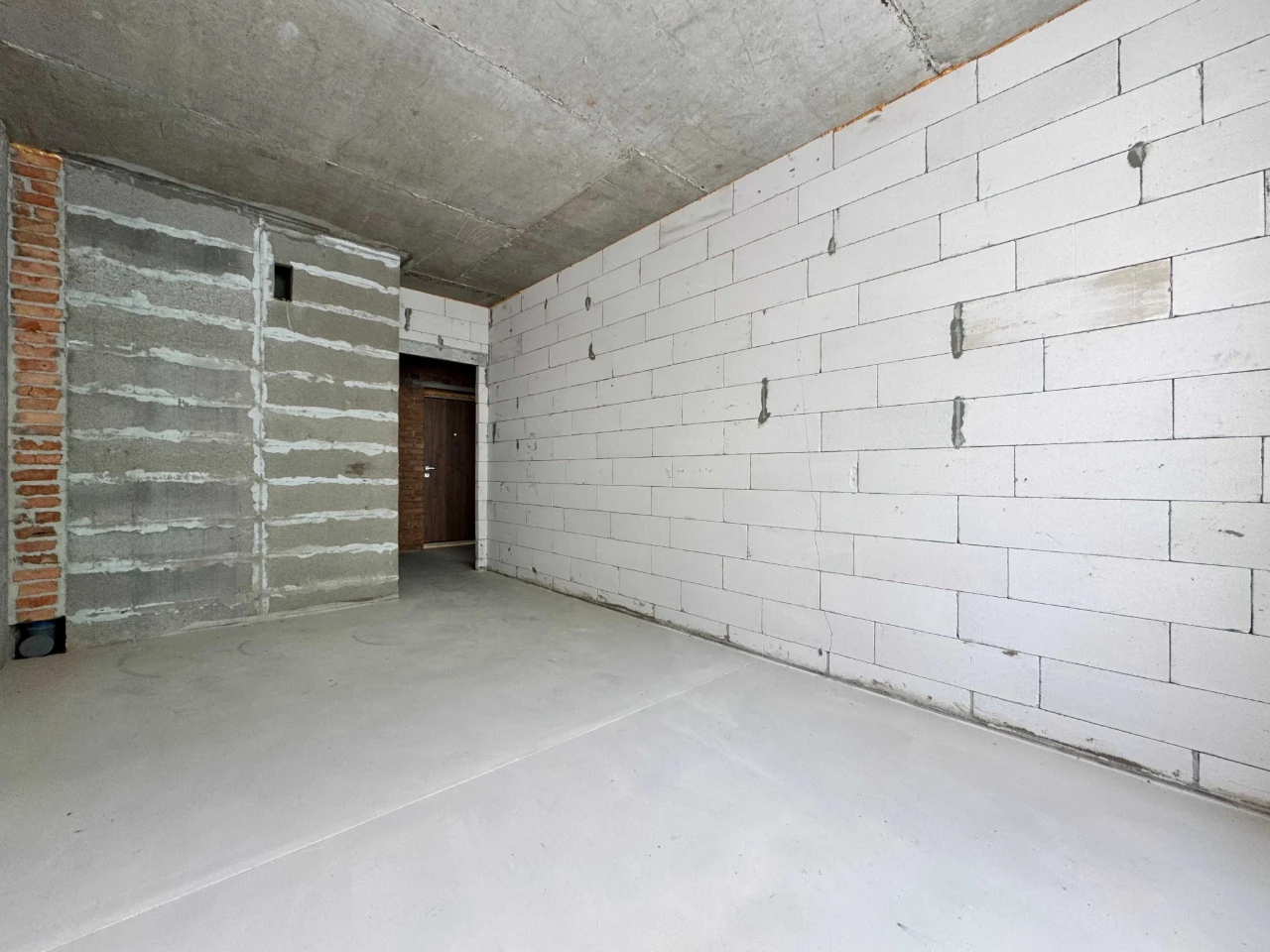 1 room with a wardrobe. Central Park. CityPark residential complex. Irpin. Ukraine.