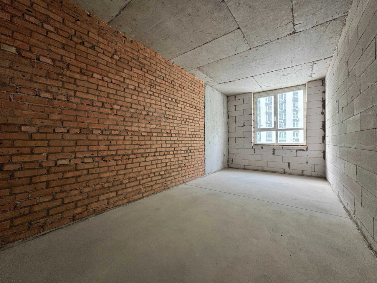 1 room with a wardrobe. Central Park. CityPark residential complex. Irpin. Ukraine.