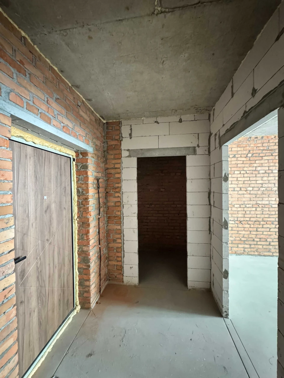 1 room with a wardrobe. Central Park. CityPark residential complex. Irpin. Ukraine.