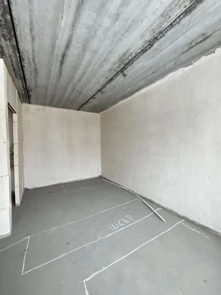 Apartment for Sale: 86 sq m, with finishing! Parking! Gas! Certificate