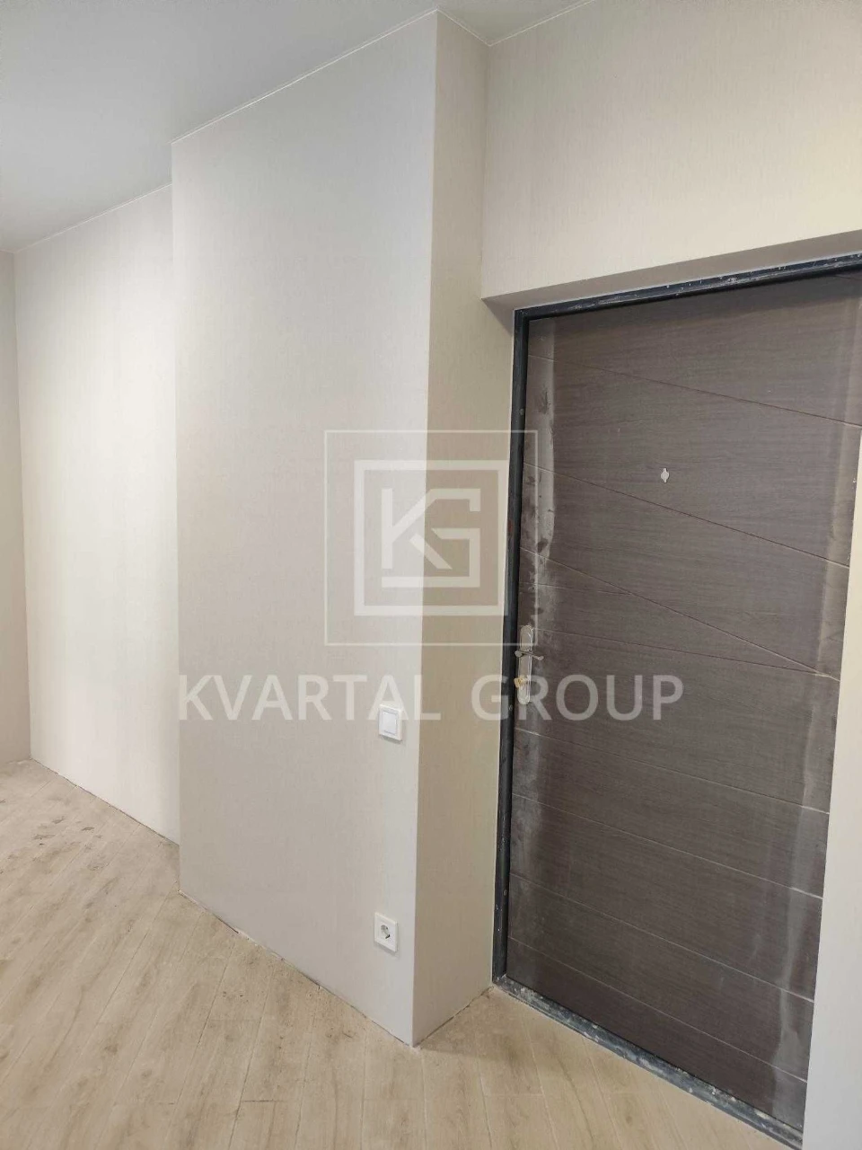 Продаж 2к квартири з ремонтом та підземним паркінгом! Мін. п