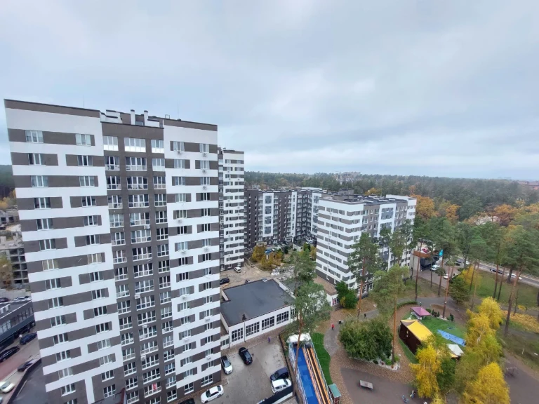 Продається 2-кімнатна квартира в Ірпені, біля Центрального парку!
