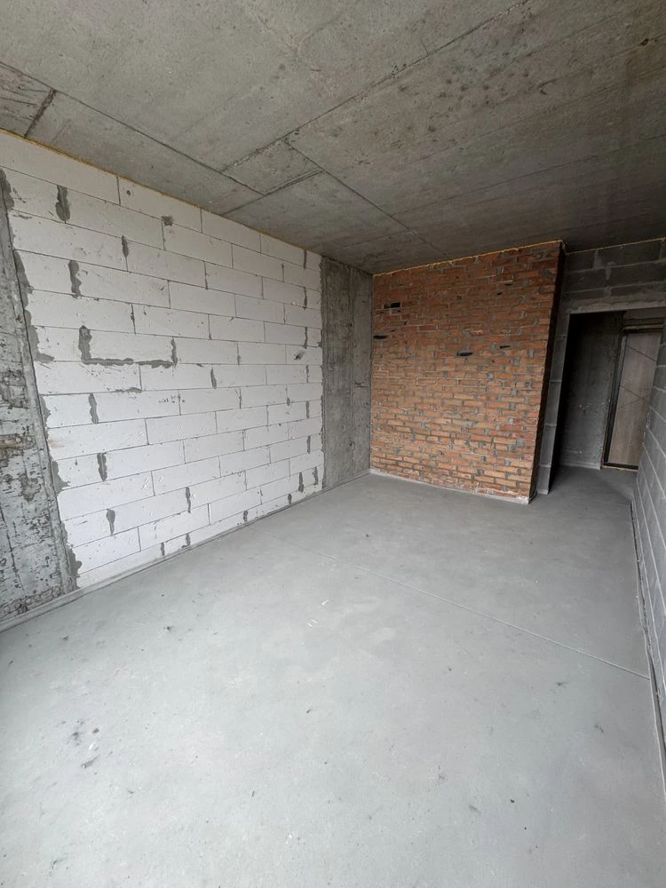 One-bedroom apartment under ЄОселю 3% and 7% with minimal paperwork