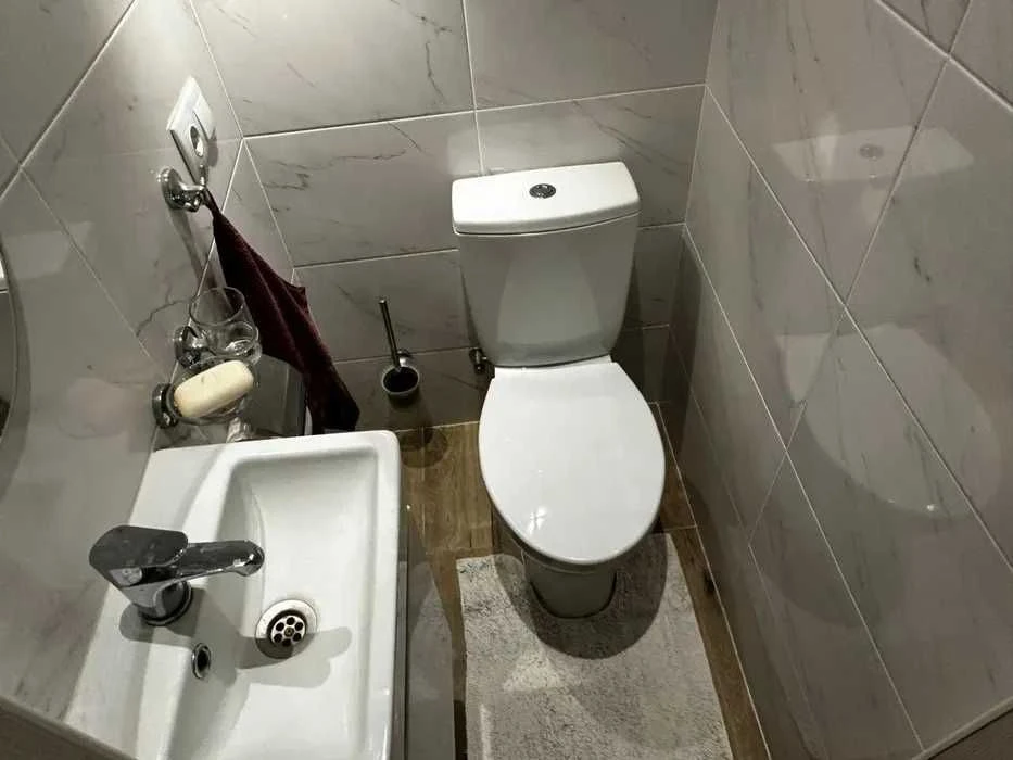 Euro 3-room apartment with designer renovation! Minimum furnishing