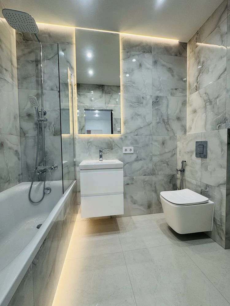 Без комиссии, Евро 3-комнатная квартира с новым ремонтом, Центр
