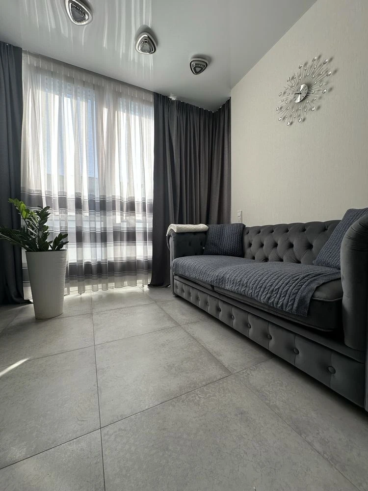 Видова квартира 41,5 м² з панорамними вікнами | ЖК Центральн