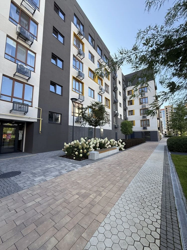 1-bedroom apartment with gas and partial renovation! ЖК Молодість, No commission!