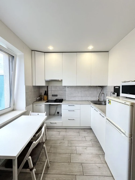 Bright one-bedroom apartment in a quiet location in Irpin! Furniture and appliances