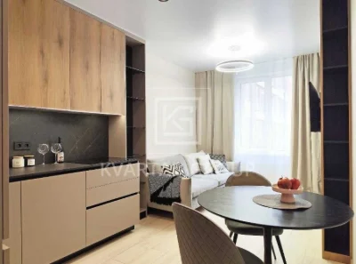 Designer renovation. European three-bedroom apartment near a park