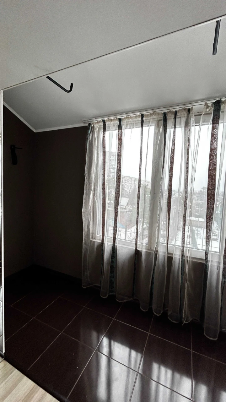 Apartment with renovation in the city center. Minimal renovation