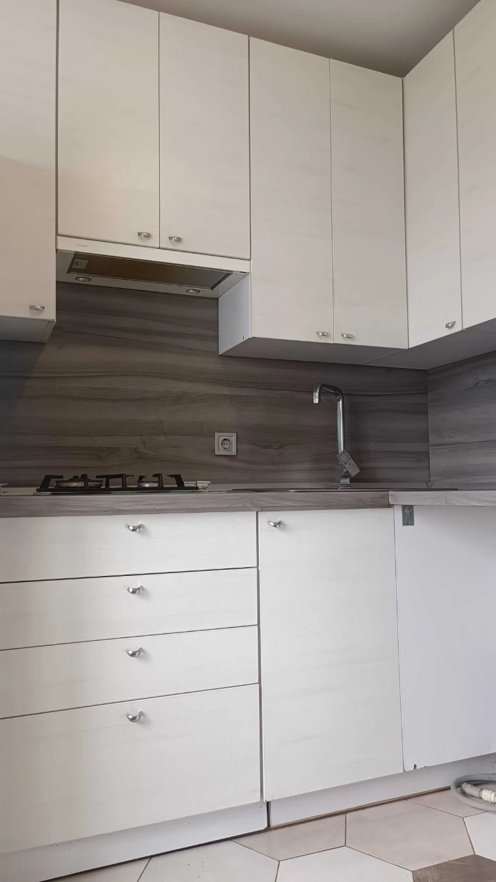 Продам 2к з ремонтом.Сертифікат