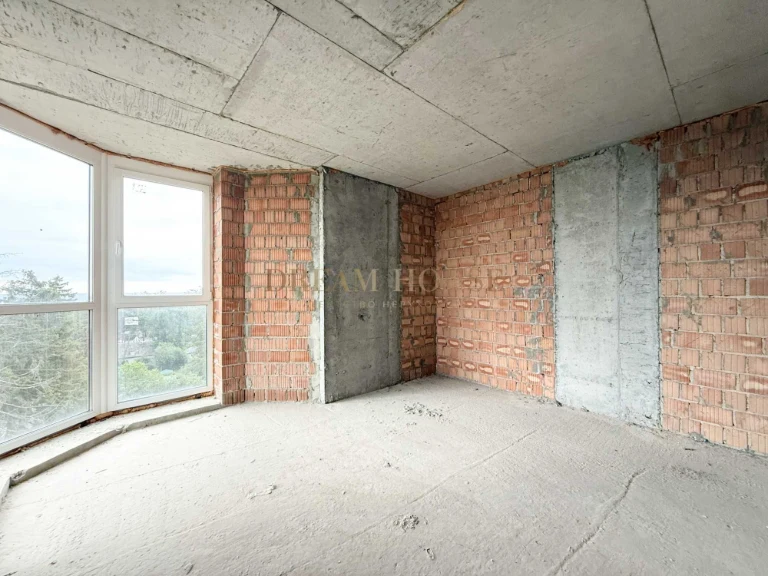 2-bedroom apartment for sale, 70 sq m, near Central Park