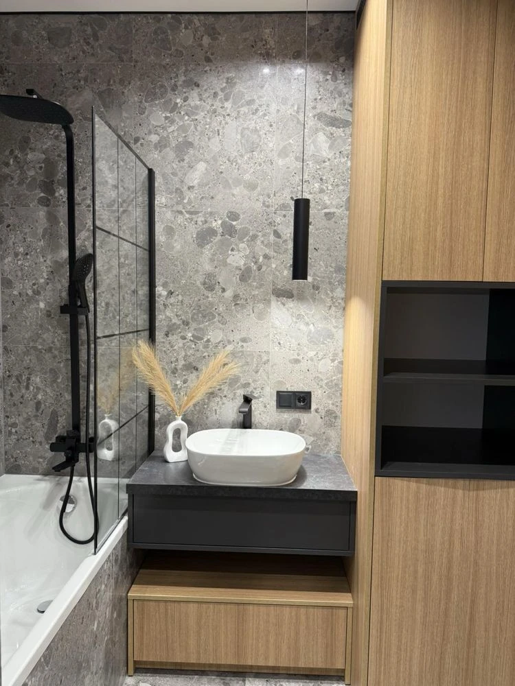 Great apartment! New euro 2-bedroom apartment in the best district! New P27 building