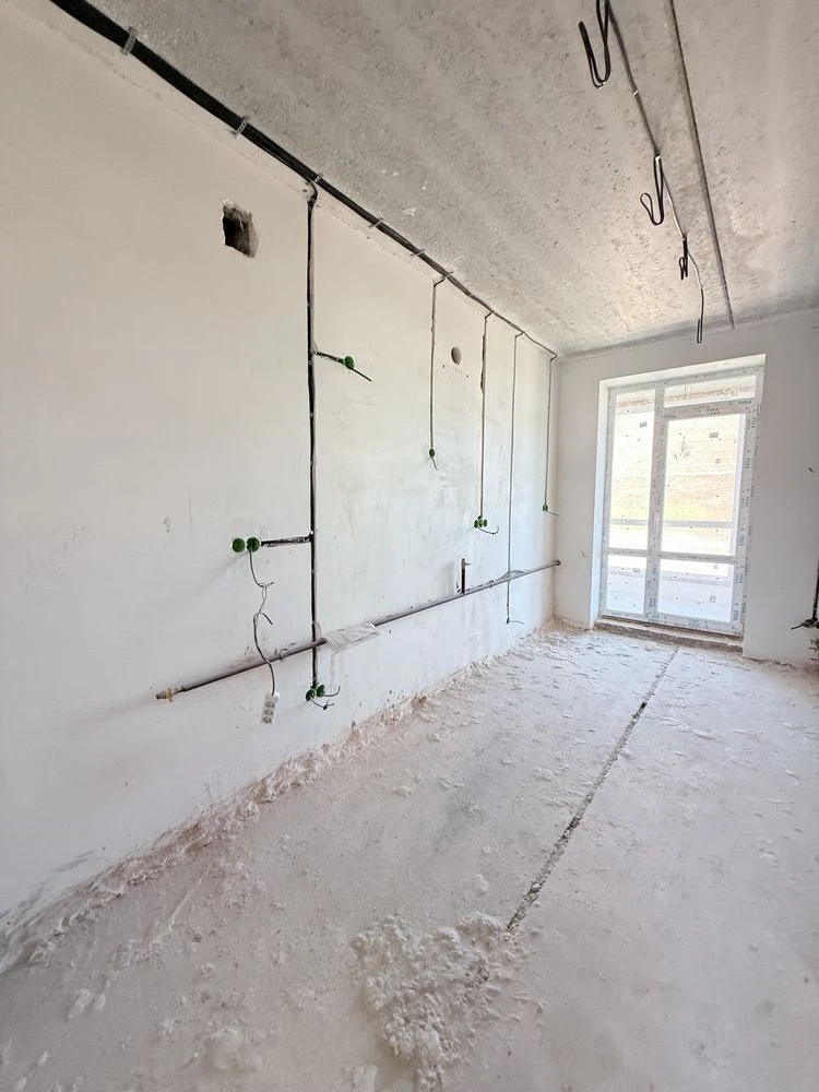 Продаж 2-кімнатна квартира з частковим ремонтом! Газ! Балкон! Єоселя, сертифі
