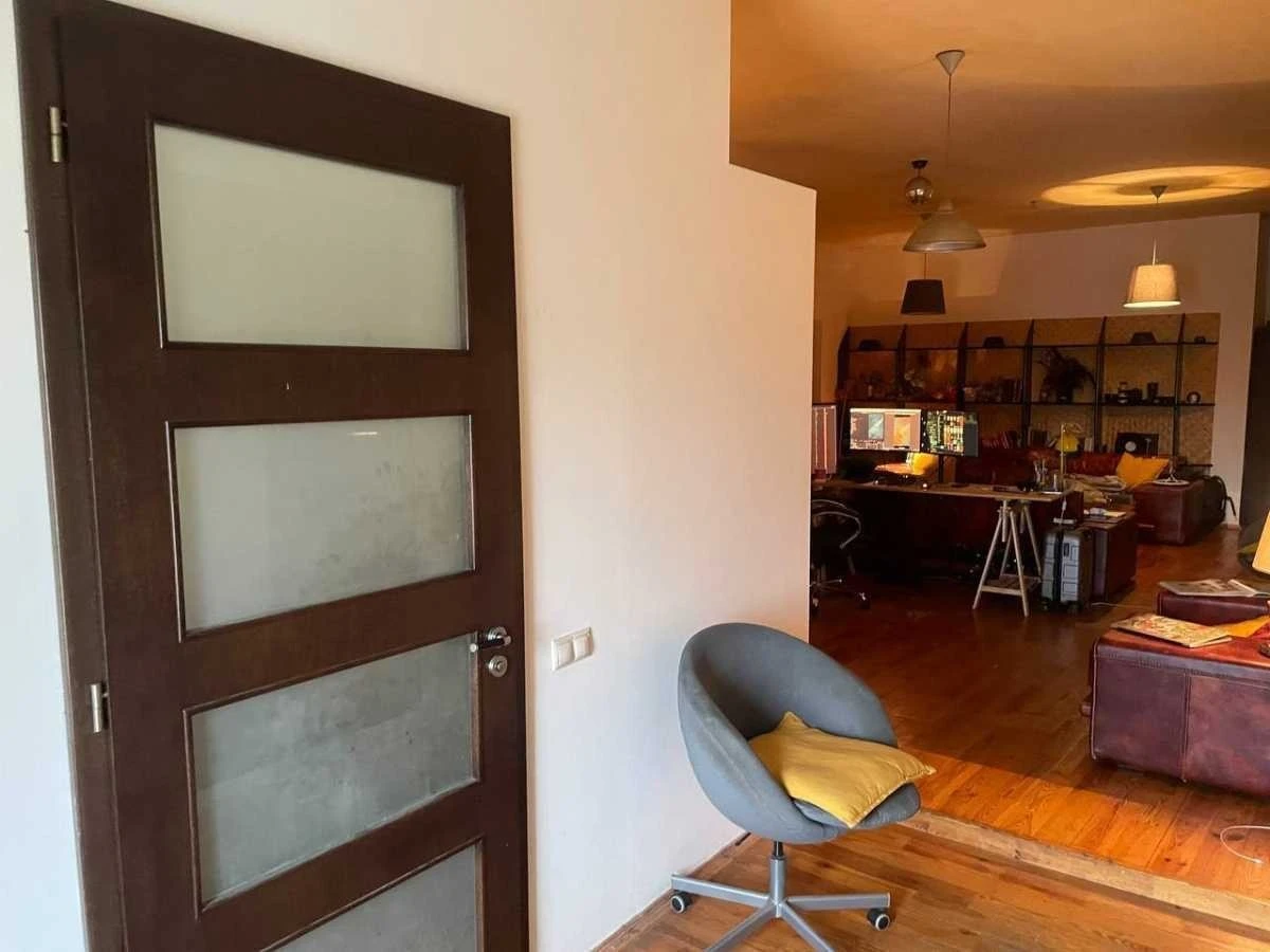 2-room apartment 90 m² for sale, Yaroslavskaya Street, 10