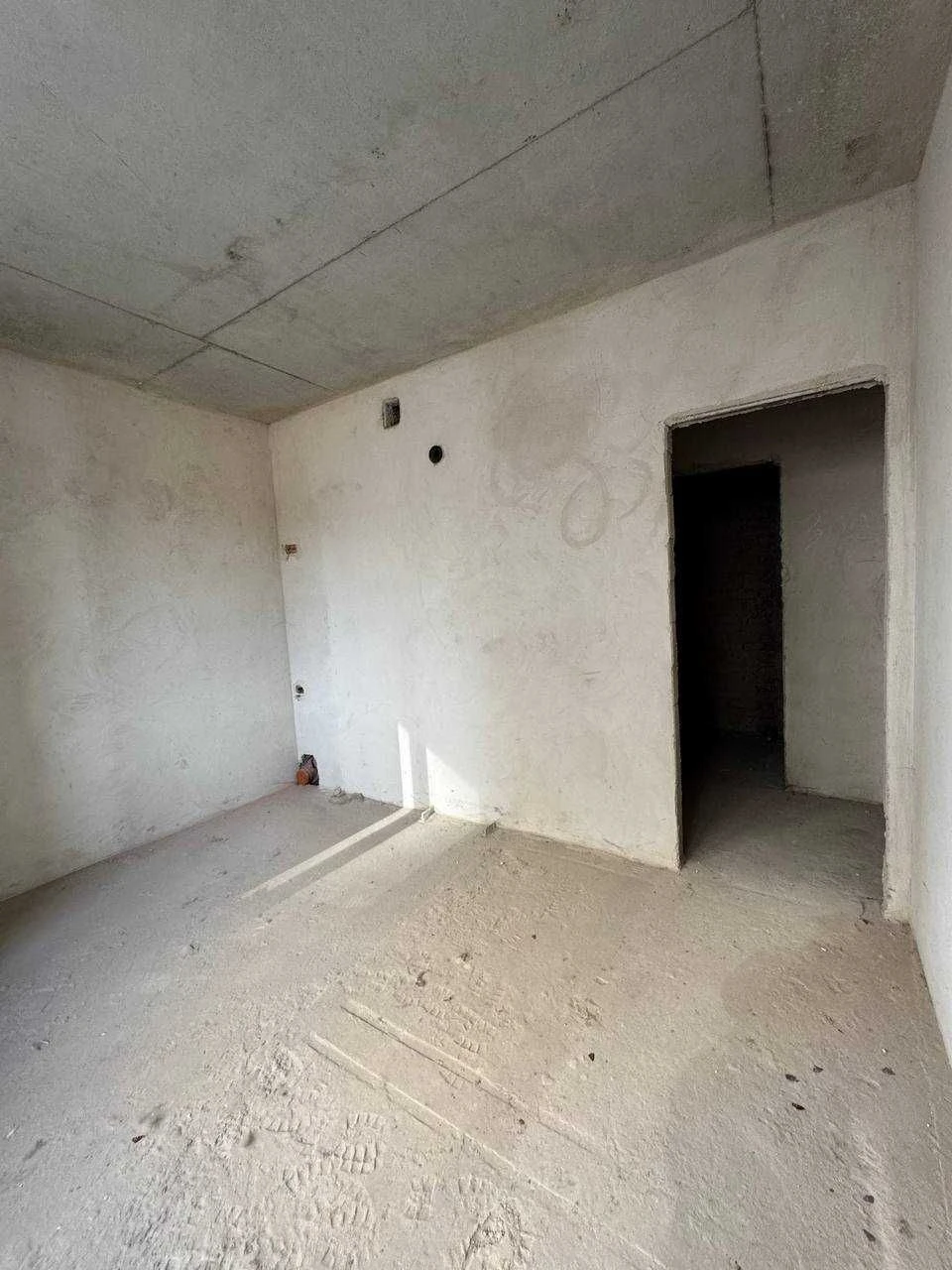 2-bedroom apartment for sale in Irpin, convenient access to Kyiv