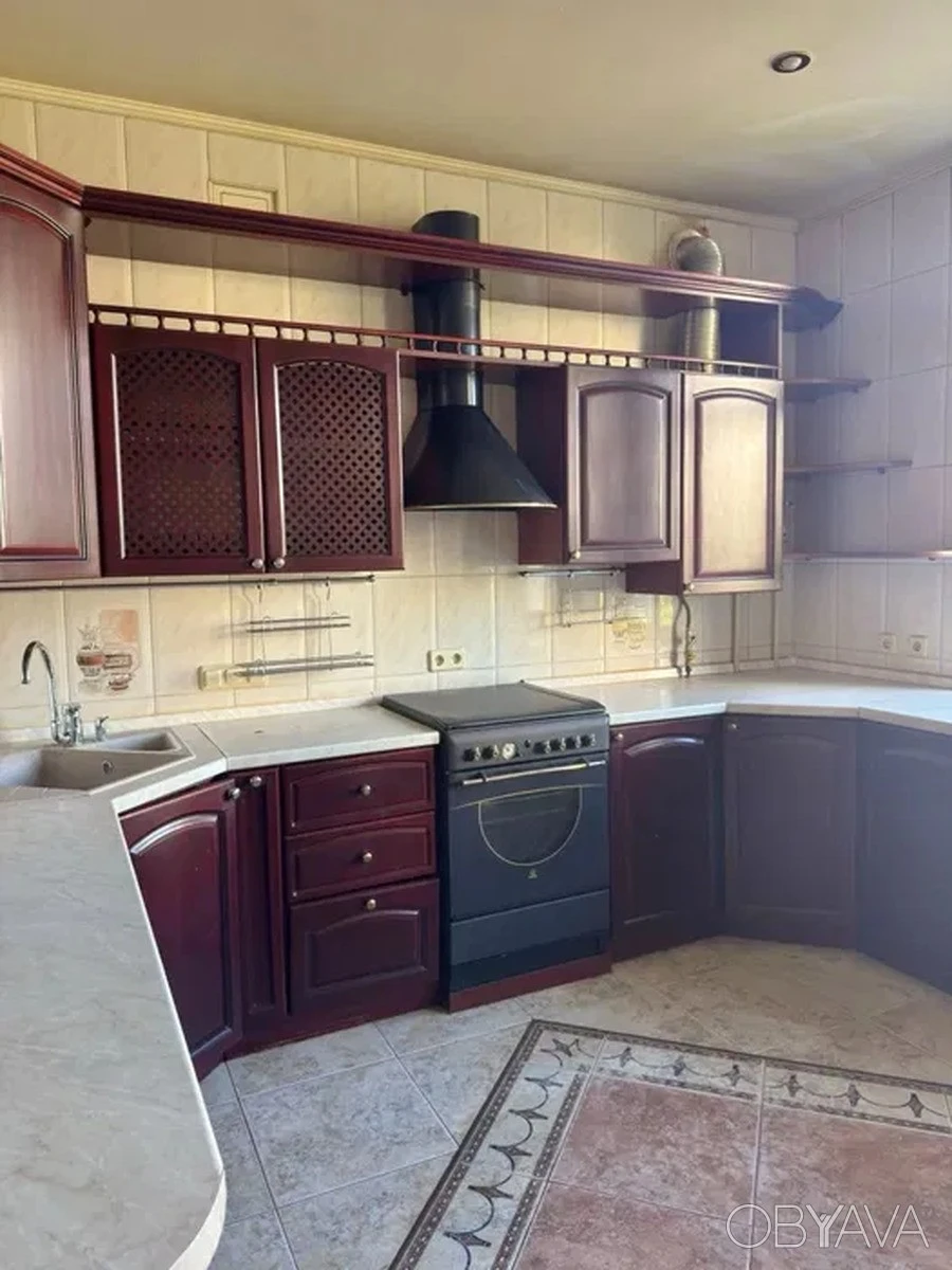 2-room apartment, Ekateriny Bilokur St. 2/8