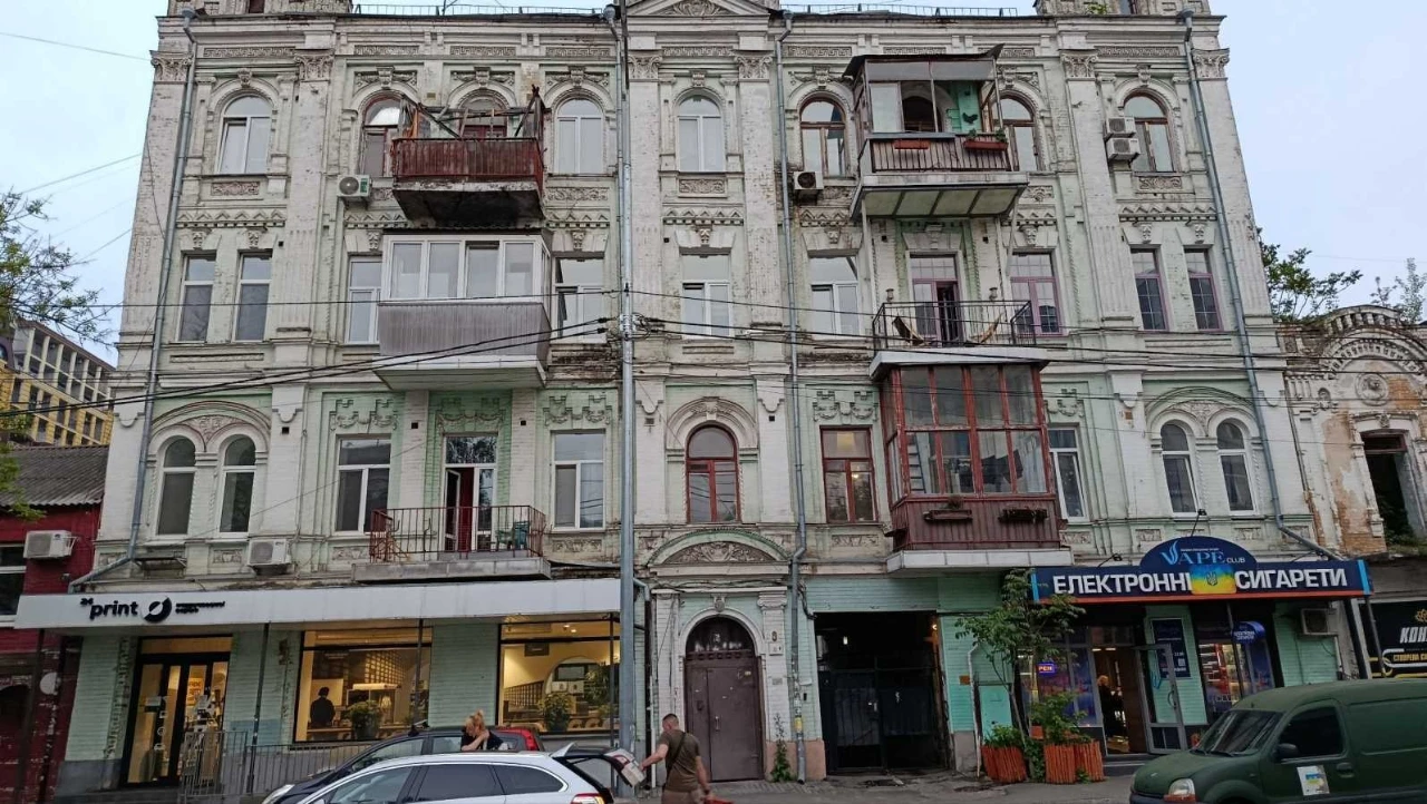 2-room apartment 90 m² for sale, Yaroslavskaya Street, 10