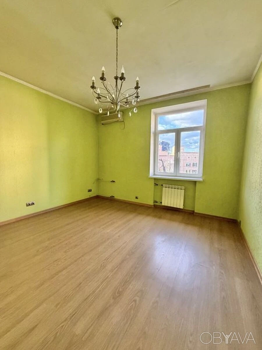 2-room apartment, Ekateriny Bilokur St. 2/8