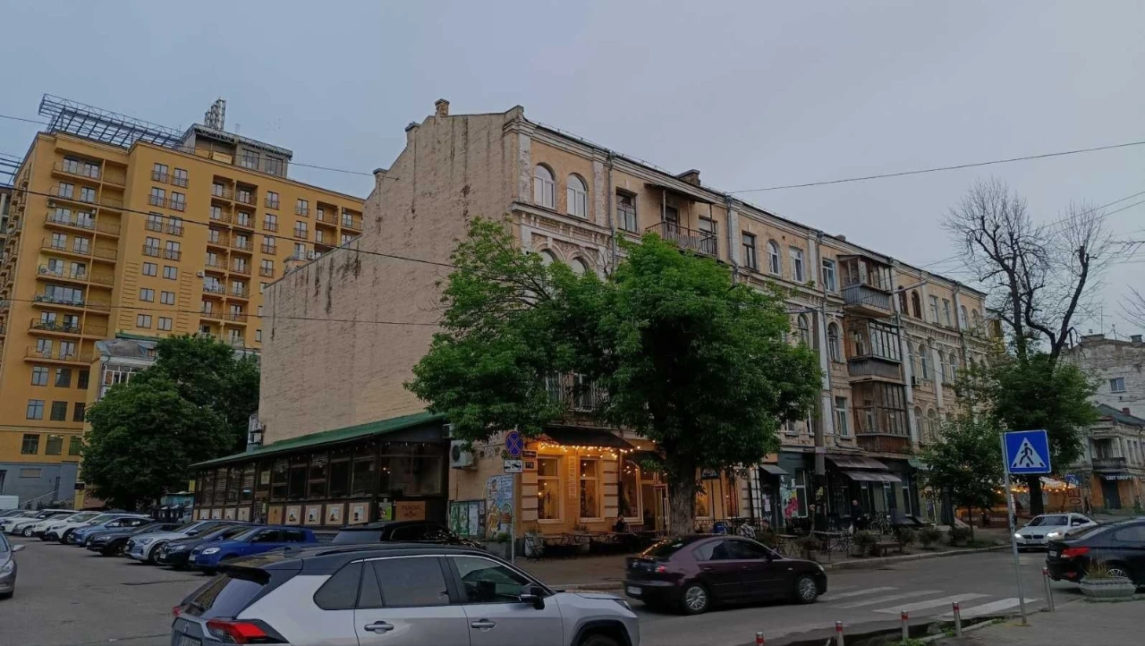 2-room apartment 90 m² for sale, Yaroslavskaya Street, 10