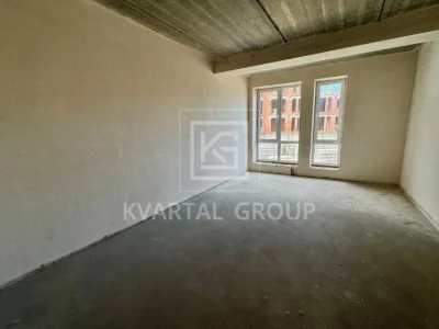 Spacious 3-room apartment. Gas. 2%