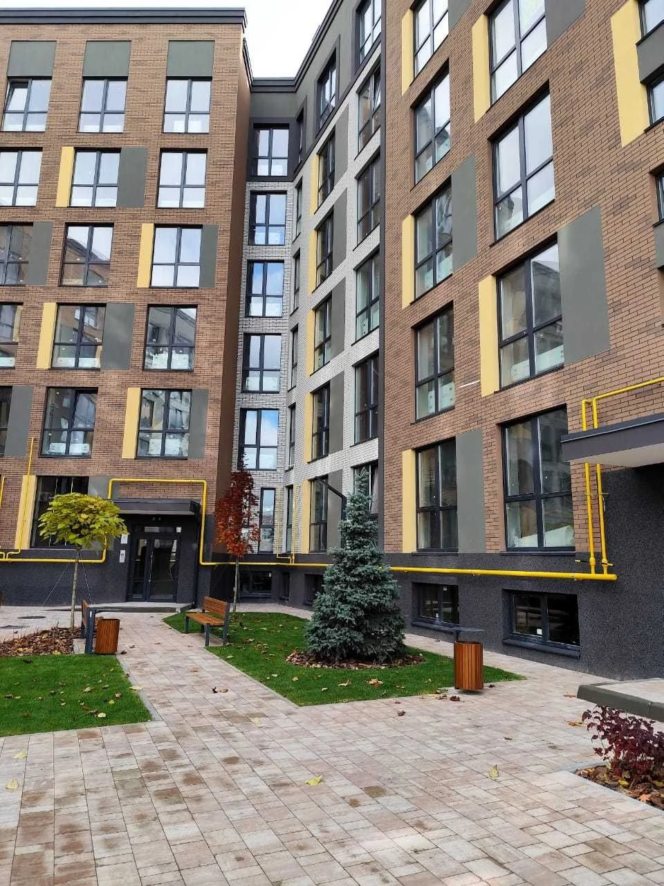 2-Room Apartment 44.3 m2 in a Club-Type Building. 2% for Registration!