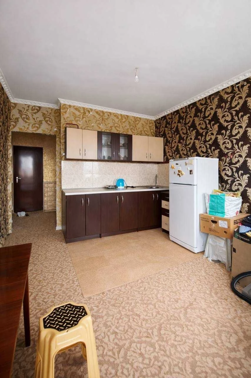NO COMMISSION! Nice one-bedroom apartment. Departure to Kyiv