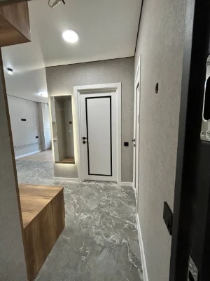 Stylish 2-bedroom euro apartment with modern renovation! Gas! Euro-flat-yes!