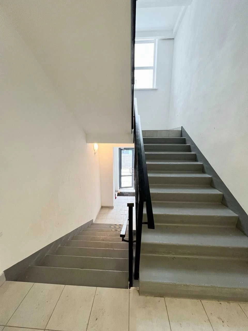 For Sale: 2-room apartment with documents, 57.8 sq.m. house 6