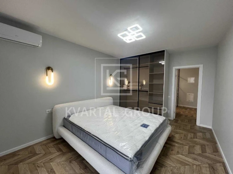 Продажа просторной квартиры 104 кв.м. в ЖК Синергия Сити с НОВЫМ ремонтом